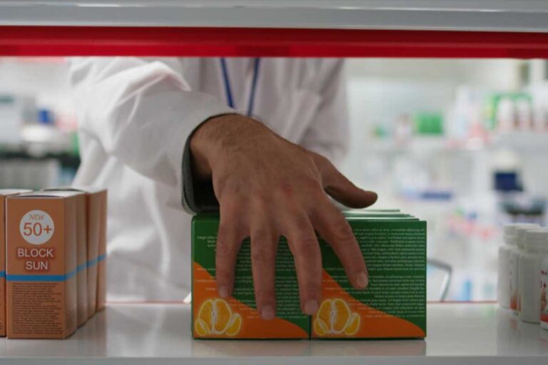 Avanços na indústria farmacêutica: o que esperar em 2025